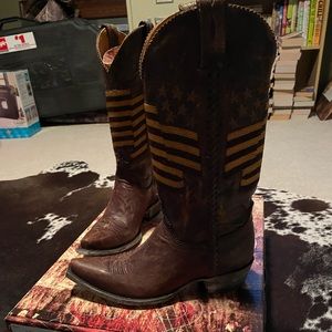 Brand New Old Gringo boots, size 7.
